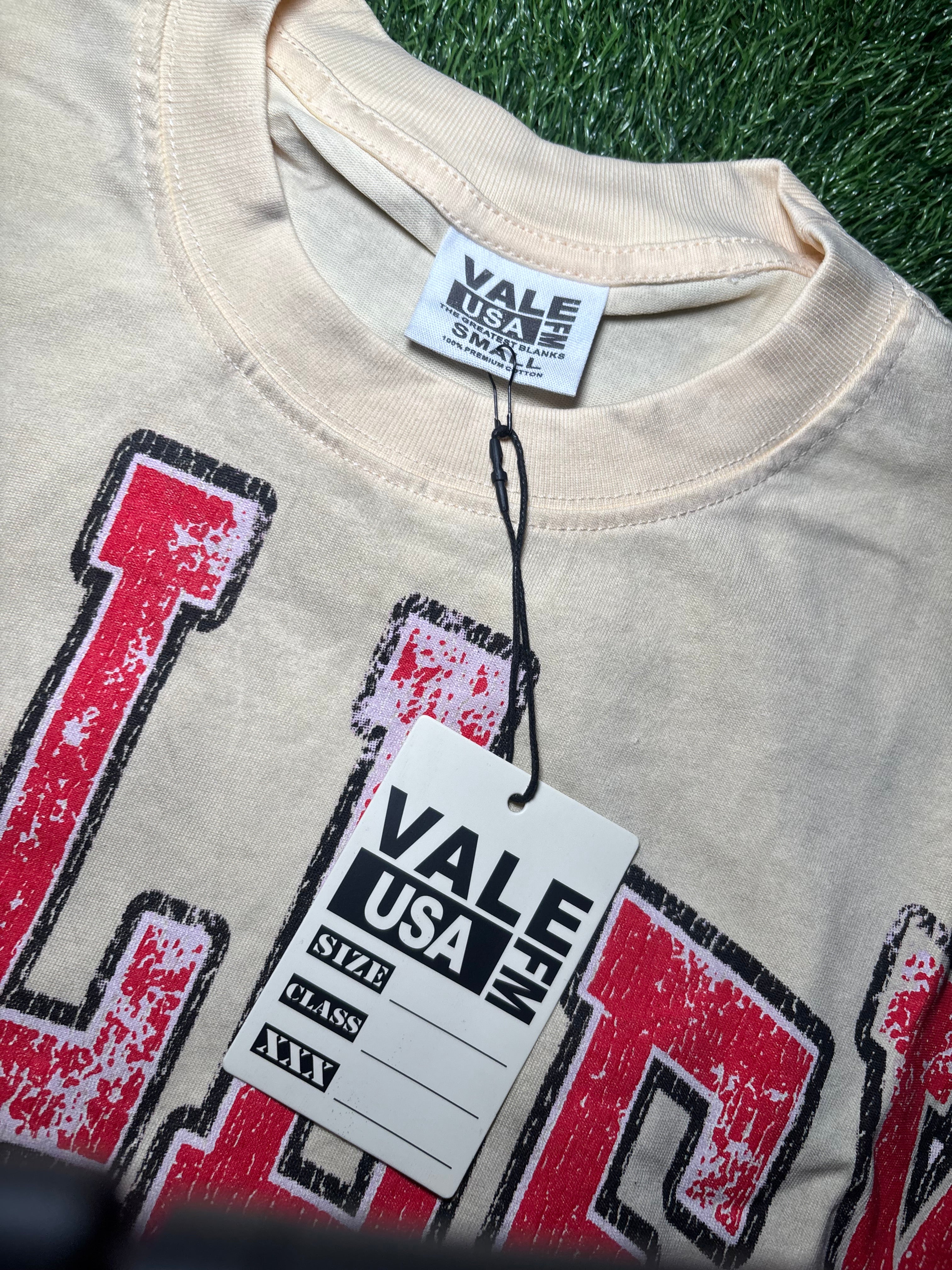 Vale USA T-shirt
